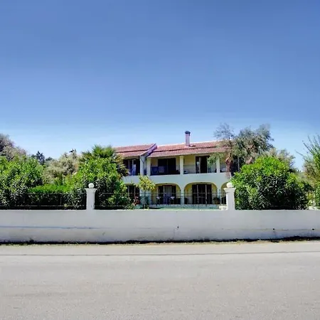 La Casa De Dalia Casa de hóspedes Lefkímmi