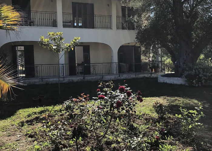 Gæstehus La Casa De Dalia 3*